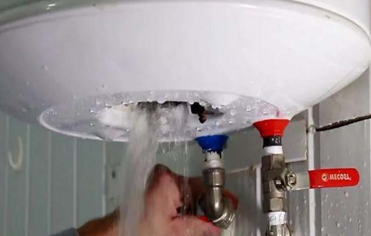 Как правильно слить воду из водонагревателя. Подробная инструкция